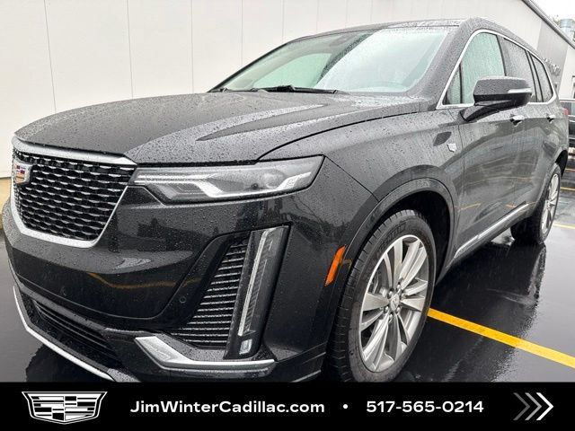 Used 2021 Cadillac XT6 Premium Luxury AWD/4WD image 1