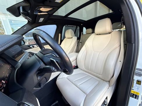 Used 2019 BMW X5 xDrive40i w/ Convenience Package AWD/4WD image 24