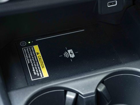 Used 2024 Honda HR-V EX-L image 35