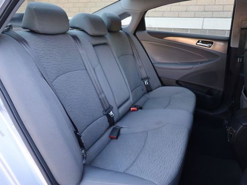 Used 2012 Hyundai Sonata Hybrid FWD image 23