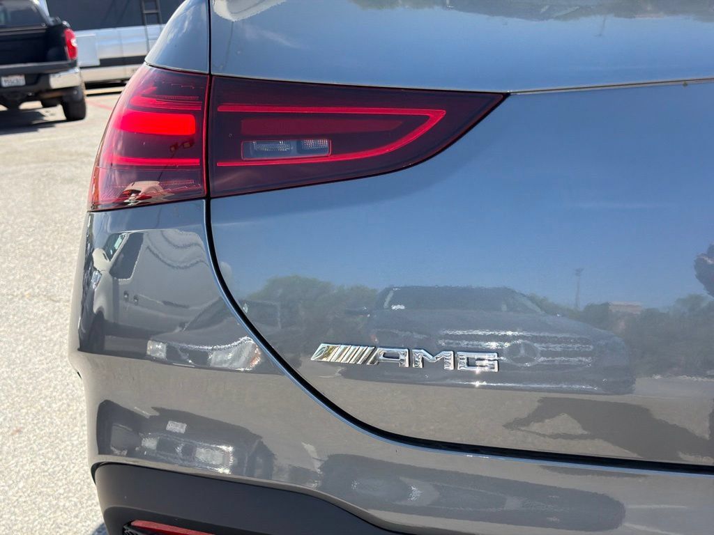 New 2026 Mercedes-Benz GLE 53 AMG 4MATIC Coupe image 14