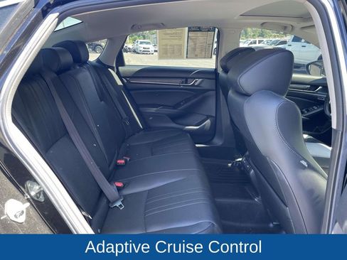 Used 2021 Honda Accord Touring image 18