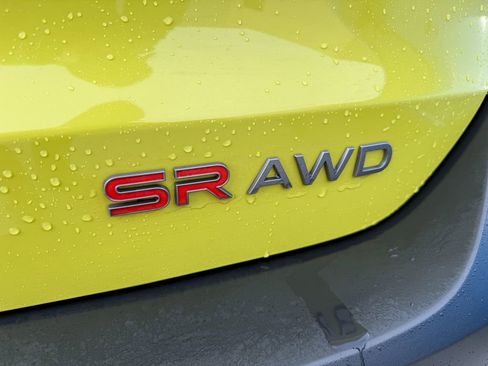 Certified 2025 Nissan Kicks SR image 7