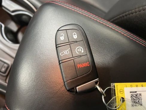 Used 2024 Dodge Durango R/T AWD/4WD image 32
