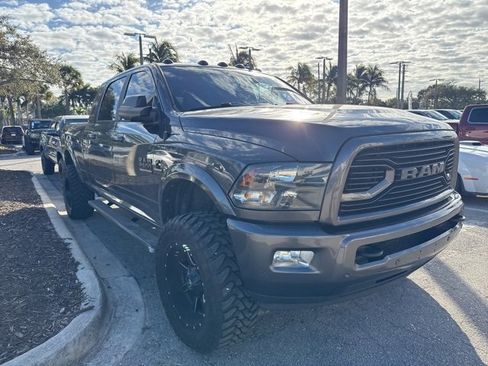 Used 2018 RAM 2500 Big Horn w/ Sport Appearance Group image 3