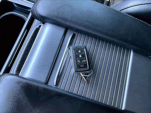 Used 2023 Jeep Wagoneer 2WD w/ Convenience Group I image 11
