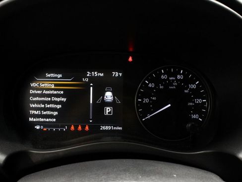Certified 2023 Nissan Kicks SR w/ SR Premium Package FWD image 27