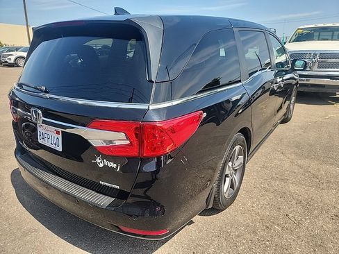 Used 2018 Honda Odyssey Touring image 13