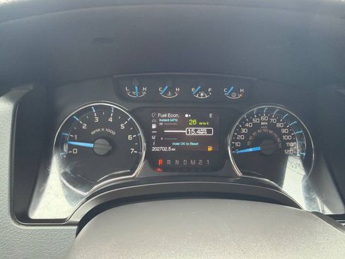 Used 2014 Ford F150 XLT w/ Equipment Group 302A Luxury AWD/4WD image 16
