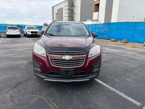 Used 2016 Chevrolet Trax LT AWD/4WD image 7