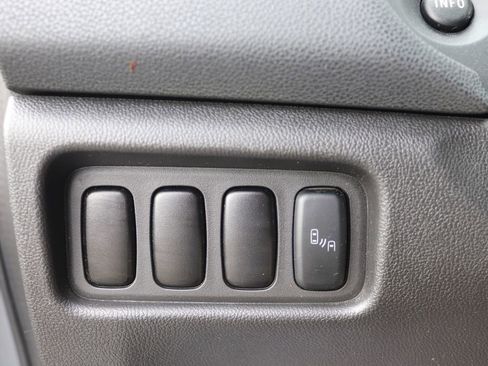 Used 2019 Mitsubishi Outlander Sport SE image 26