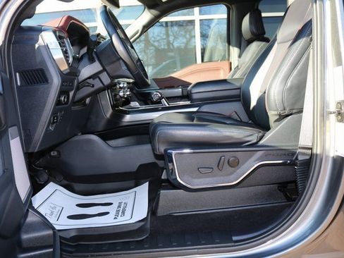 Used 2023 Ford F150 Lariat image 18