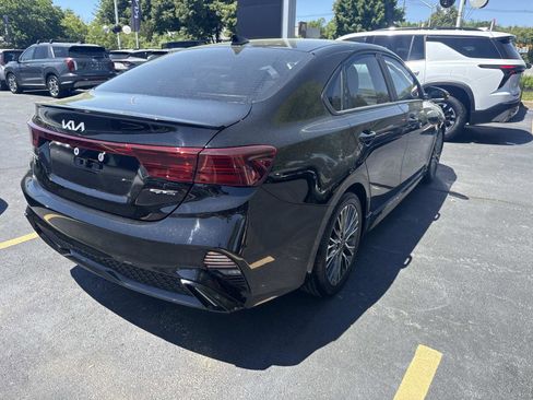 Used 2022 Kia Forte GT-Line w/ GT-Line Premium Package FWD image 8