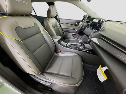 New 2026 Chevrolet Trax ACTIV w/ Driver Confidence Package image 25