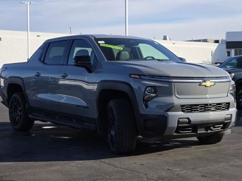 New 2026 Chevrolet Silverado EV LT w/ LPO, Dark Package Plus AWD/4WD image 16