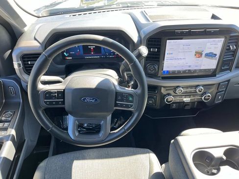 Used 2024 Ford F150 XLT image 13