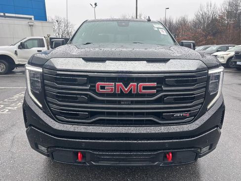 Used 2024 GMC Sierra 1500 AT4 w/ Technology Package image 2