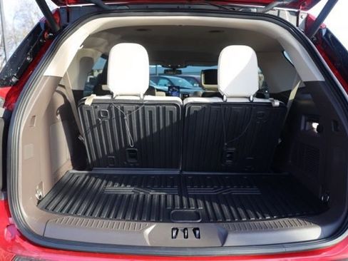 Used 2021 Ford Explorer Platinum w/ Equipment Group 601A image 35