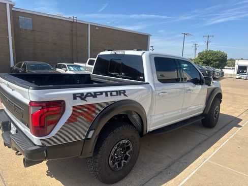 Used 2025 Ford F150 Raptor w/ Equipment Group 803A Raptor R AWD/4WD image 4