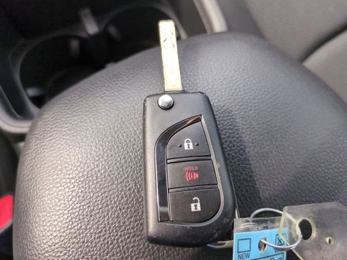 Certified 2024 Toyota RAV4 LE AWD/4WD image 25