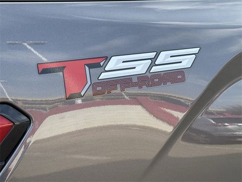 Used 2022 Toyota Tundra SR5 w/ SR5 Convenience Package image 10