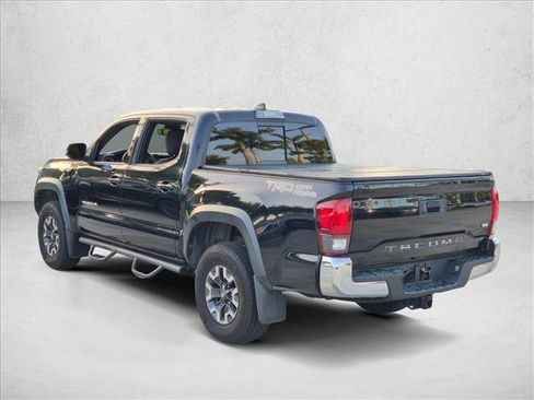 Used 2019 Toyota Tacoma TRD Off-Road RWD image 7