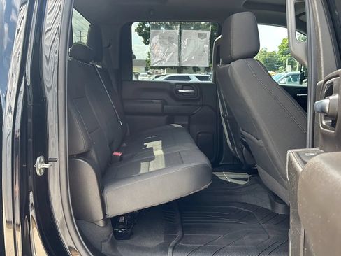 Used 2022 Chevrolet Silverado 2500 LT w/ Midnight Edition AWD/4WD image 18