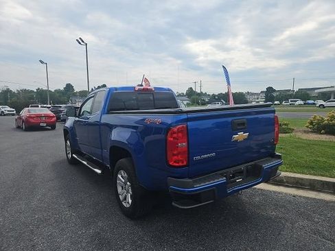 Used 2019 Chevrolet Colorado LT w/ LT Convenience Package AWD/4WD image 2