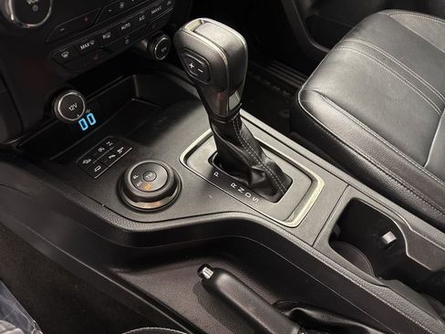 Used 2019 Ford Ranger Lariat w/ Equipment Group 501A Mid image 40