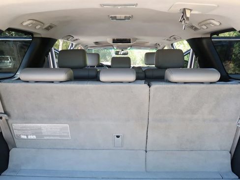 Used 2010 Toyota Sequoia Limited RWD image 17