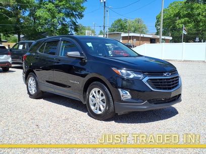 Used 2020 Chevrolet Equinox LS w/ LS Convenience Package