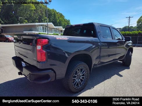 Used 2022 Chevrolet Silverado 1500 LT Trail Boss w/ LT Trail Boss Premium Package AWD/4WD image 4