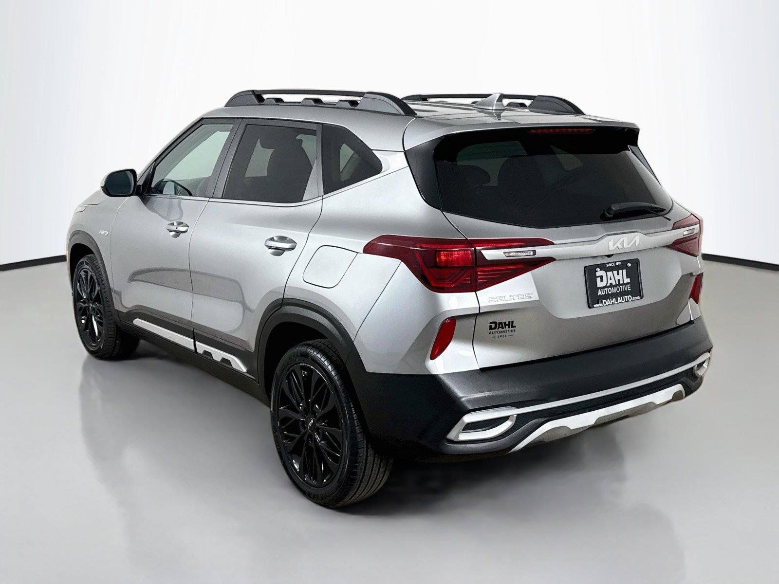 Used 2023 Kia Seltos Nightfall Edition AWD/4WD image 10