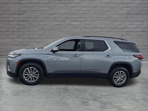 Used 2023 Chevrolet Traverse LT AWD/4WD image 7
