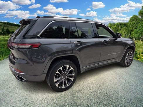 Certified 2023 Jeep Grand Cherokee Overland image 7