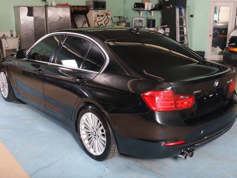 Used 2013 BMW 328i xDrive Sedan image 12