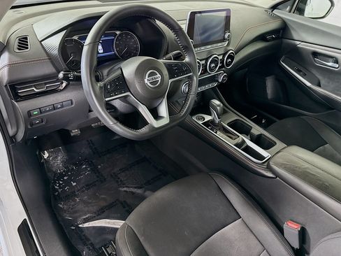 Used 2022 Nissan Sentra SR w/ Midnight Edition FWD image 23