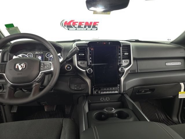 New 2026 RAM 3500 Big Horn AWD/4WD image 12