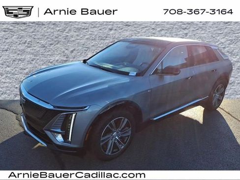 Certified 2024 Cadillac Lyriq Luxury w/ LPO, Floor Liner Package image 10