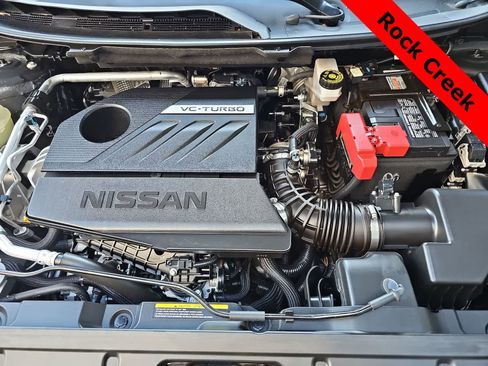 Used 2025 Nissan Rogue SV image 13