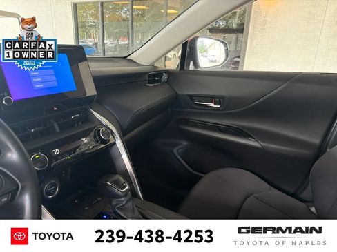 Used 2023 Toyota Venza LE AWD/4WD image 15