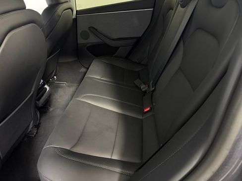 Used 2025 Tesla Model 3 Long Range RWD image 26