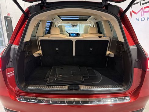 Used 2022 Mercedes-Benz GLS 450 4MATIC w/ AMG Line Exterior image 51