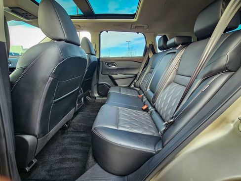 Used 2023 Nissan Rogue Platinum w/ Platinum Premium Package image 33