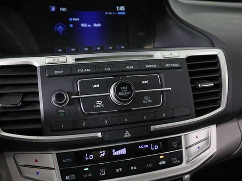 Used 2014 Honda Accord EX image 34