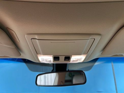 Used 2019 Lincoln MKT AWD image 30