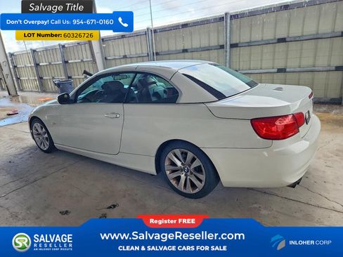 Used 2012 BMW 328i Convertible RWD image 3