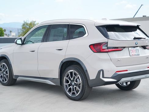 New 2026 BMW X1 xDrive28i w/ Convenience Package image 7