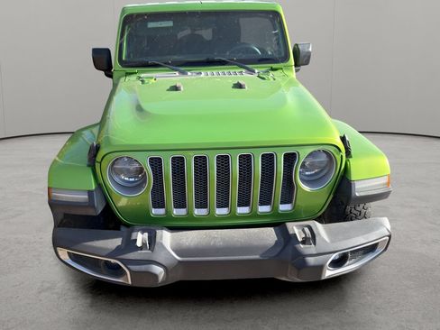 Used 2018 Jeep Wrangler Unlimited Sahara AWD/4WD image 13