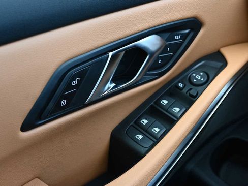 New 2026 BMW 330i Sedan w/ M Sport Package image 24